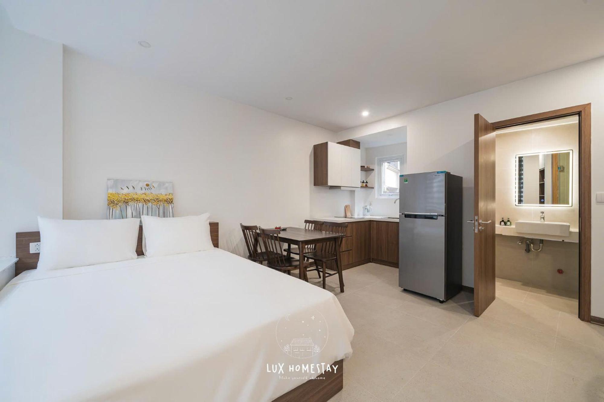 Lux Westlake Hotel Hanoi